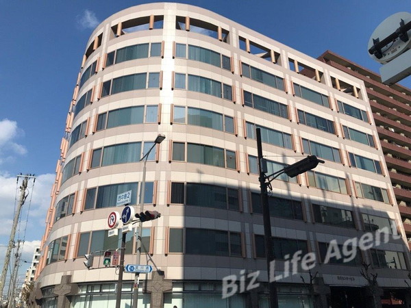 川久センタービル 外観（西中島南方エリアの中規模オフィス）