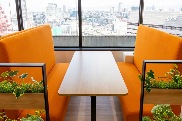 オフィスバスターズデザインのオフィスデザイン事例